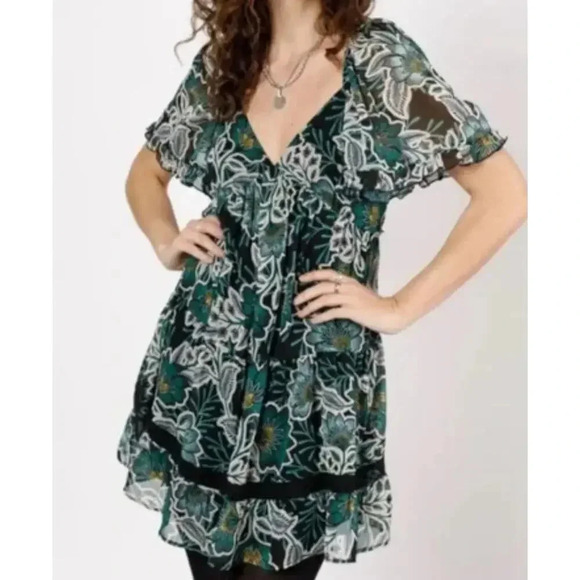 NWT Band Of The Free Maisie floral boho mini dress green medium. - Picture 1 of 9
